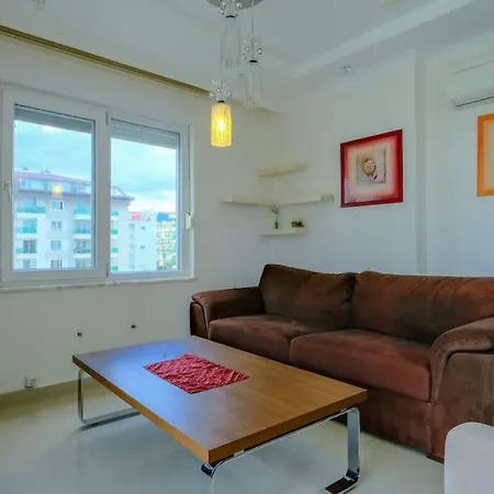 Beautiful Directly On The Apartament *